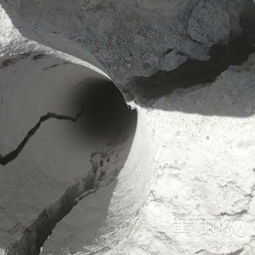 【欒城石材廠開采不能放炮用液壓裂巖機】-